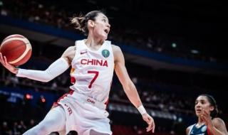 女篮李梦国籍 女篮李梦惊艳的照片