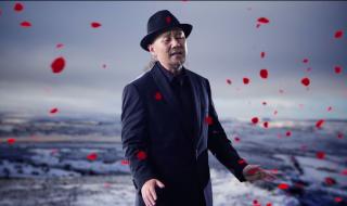 腾格尔为什么会有隐形的翅膀演唱权 腾格尔隐形的翅膀